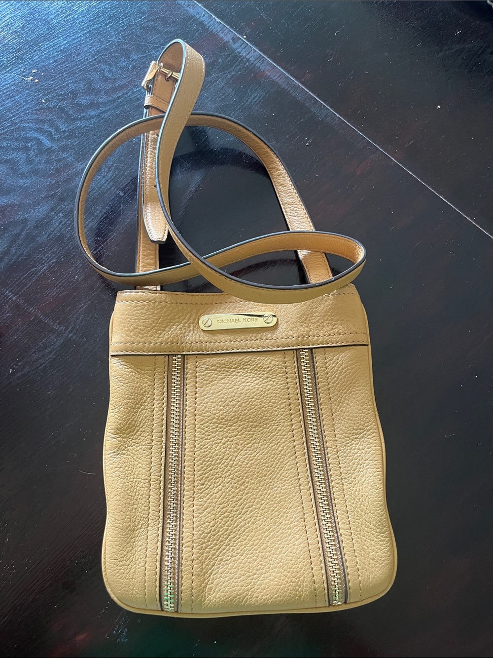 Michael Kors Pebbled Leather Crossbody in Tan - Picture 2 of 3